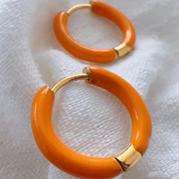 *NEW*  18K Gold Plated Stainless Steel Orange Congo Earrings (ORANGE) - Picture 2 of 5